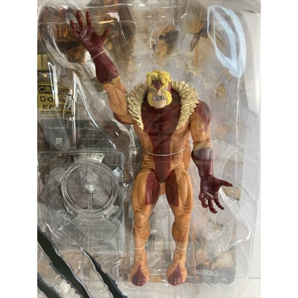 Diamond Select Marvel Comics X-Men SABRETOOTH Collector Action Figure‎ * NEW - Picture 2 of 7